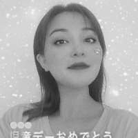约女士