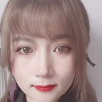 易女士