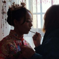 秦女士