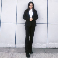 赛女士
