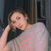 美女士